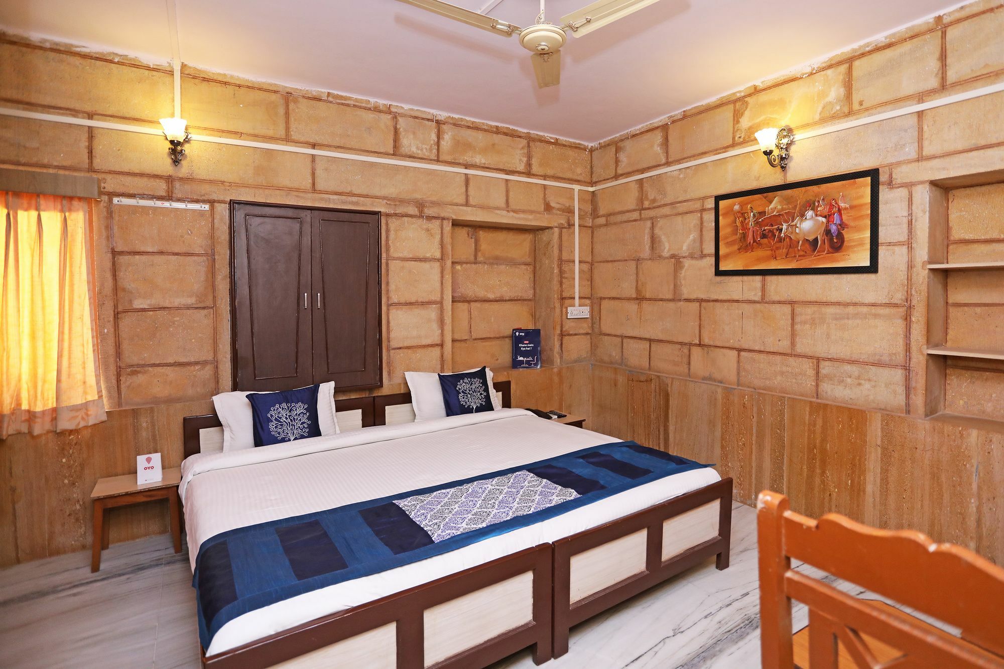 Oyo Townhouse 028 Corporate Suite Noida Bagian luar foto